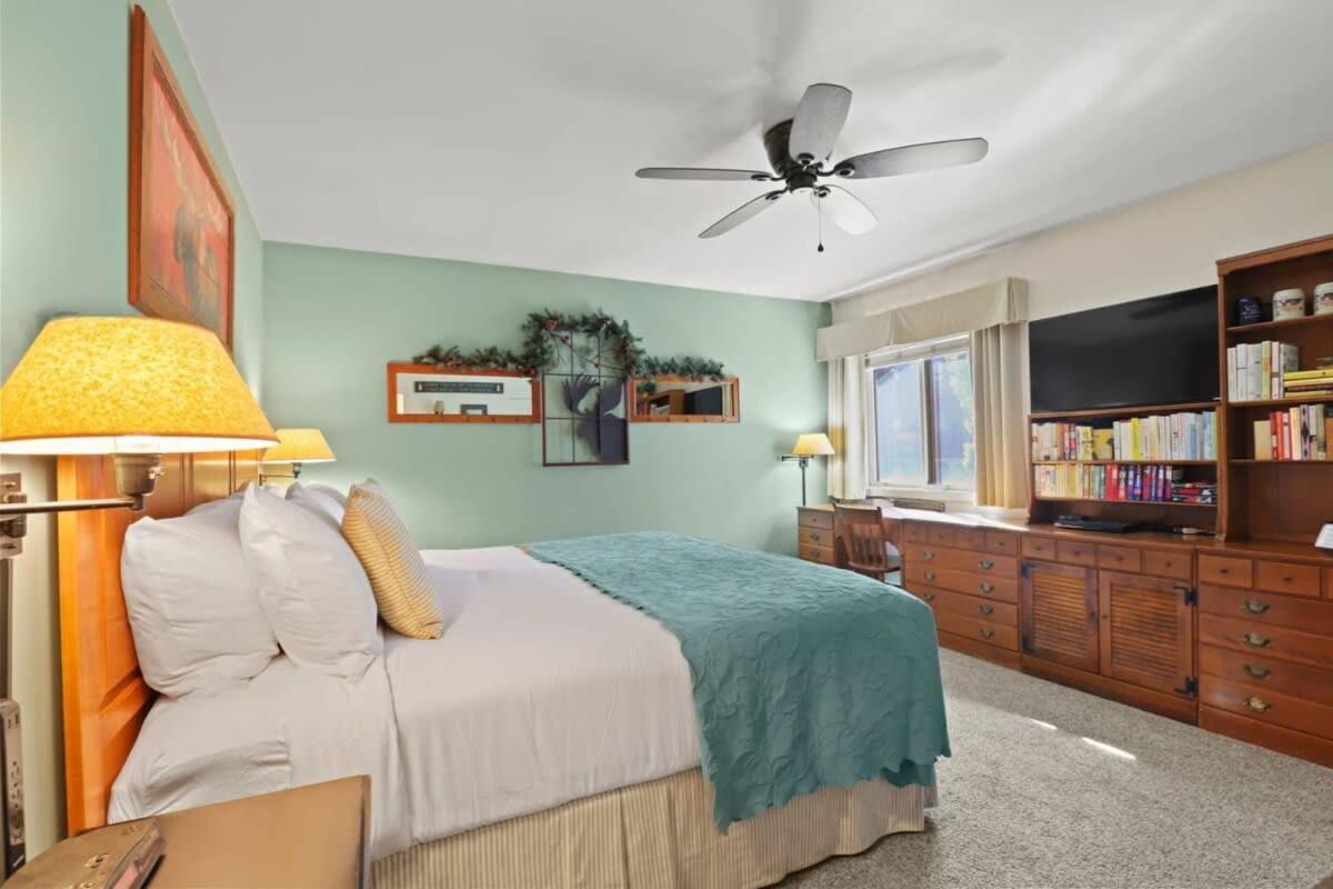 Charming 2Br Condo In The Heart Of 布雷肯里奇 外观 照片